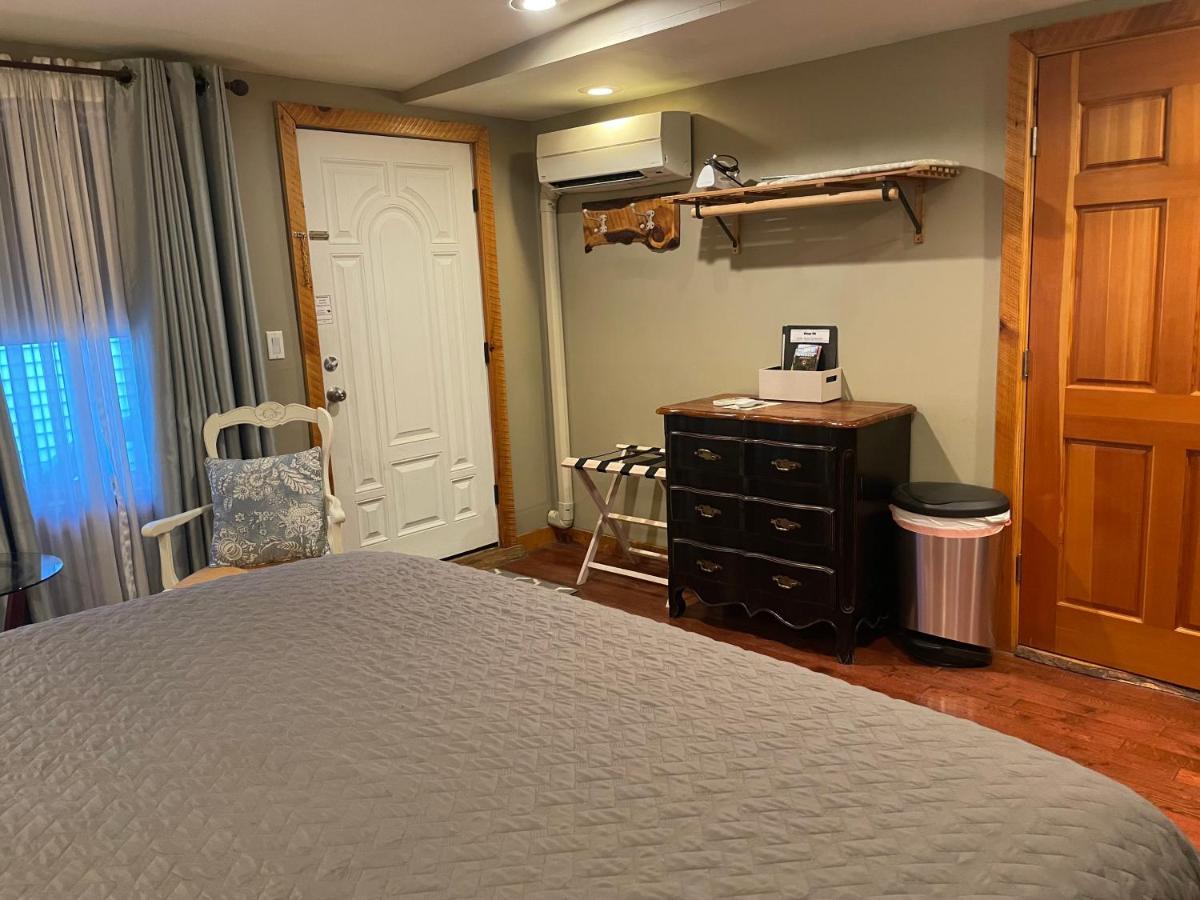 Village Inn Saugerties Ngoại thất bức ảnh